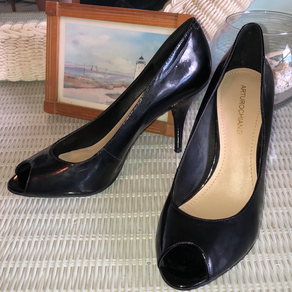 ARTURO CHIANG Black Open Toe High Heels